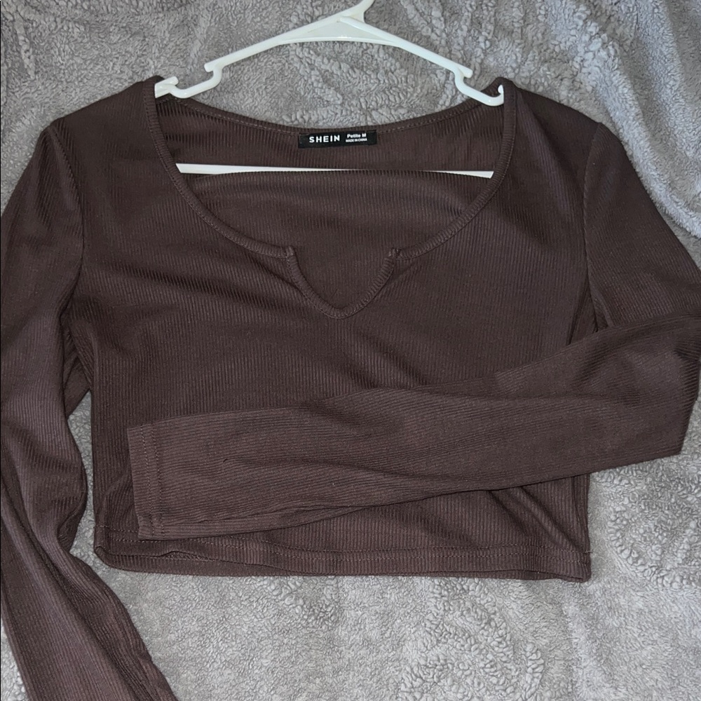 SHEIN Chocolate V-Neck Ribbed Crop Top